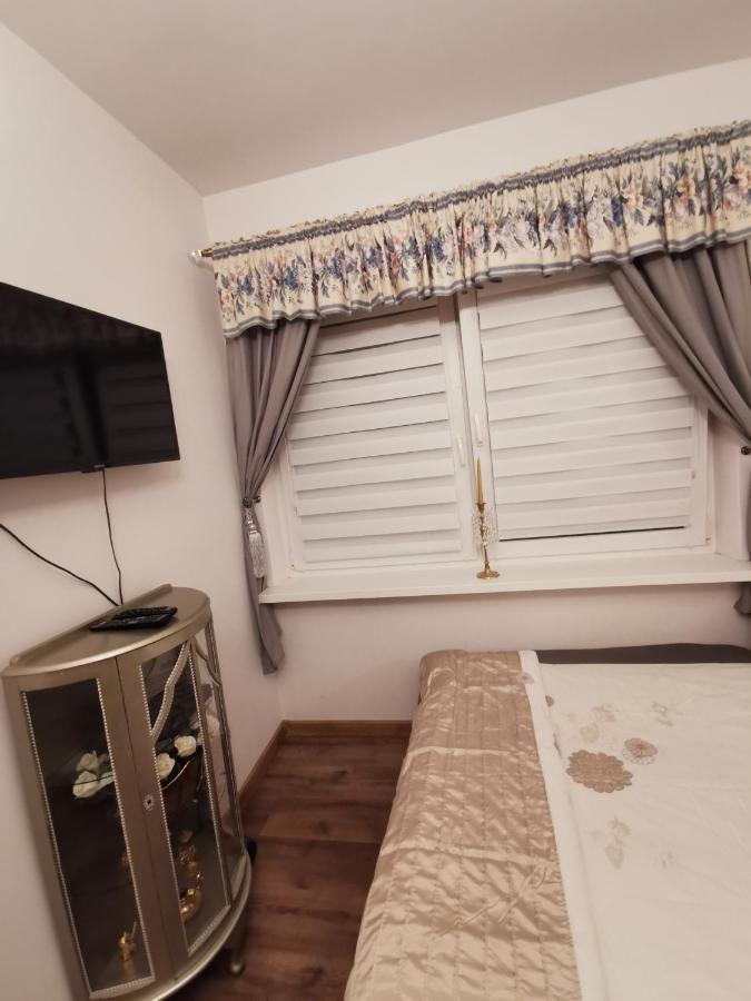 Kwatera U Zisi Hotell Miedzyzdroje Eksteriør bilde